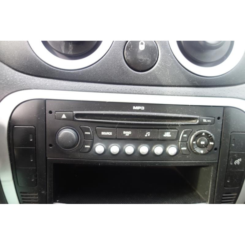 Pretensionneur de ceinture avant droit CITROEN C2 Photo n°23