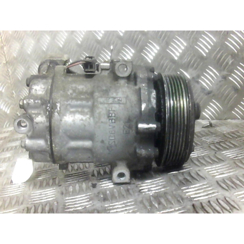Compresseur clim FIAT GRANDE PUNTO Photo n°13