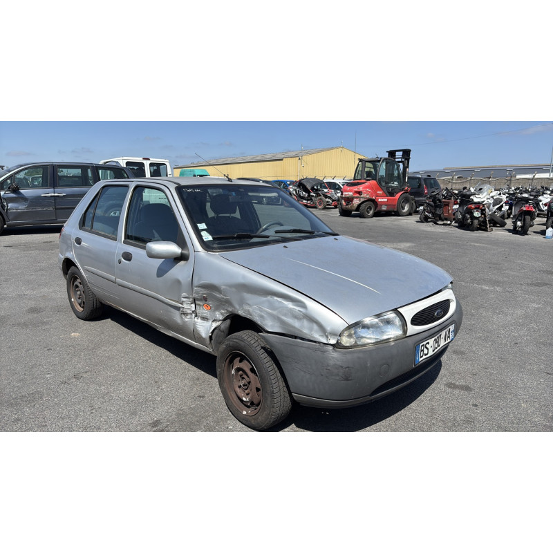Vitre avant droit FORD FIESTA 4 Photo n°6