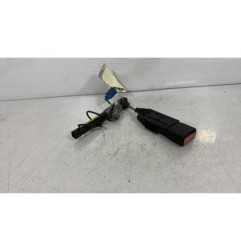 Pretensionneur de ceinture avant droit CITROEN C3 PLURIEL Photo n°15