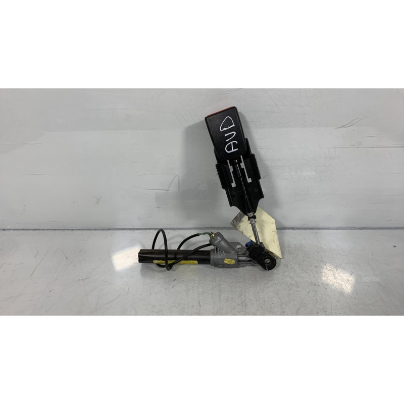 Pretensionneur de ceinture avant droit CITROEN C3 PLURIEL Photo n°17