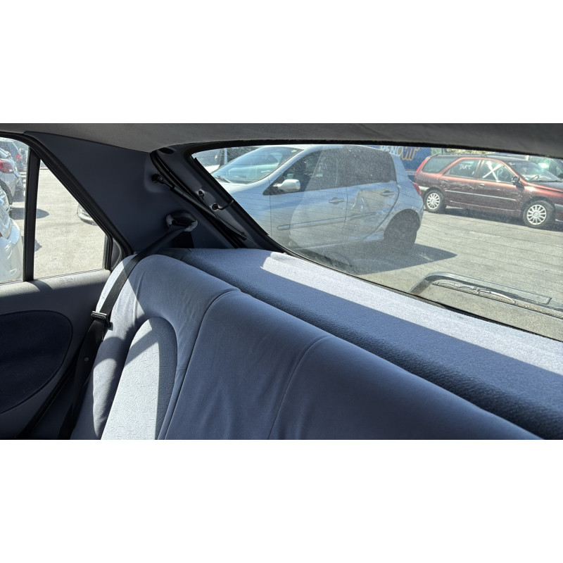 Vitre avant droit FORD FIESTA 4 Photo n°15