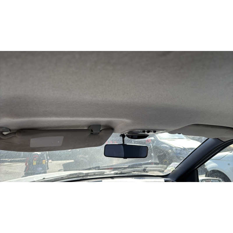 Vitre avant droit FORD FIESTA 4 Photo n°17