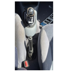 Vitre avant droit FORD FIESTA 4