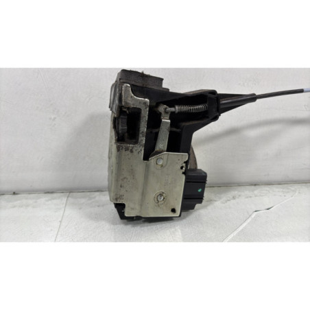 Serrure avant gauche FORD FIESTA 5