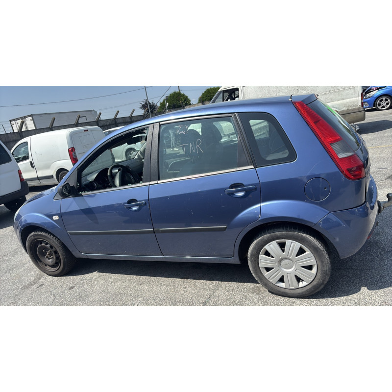 Serrure avant gauche FORD FIESTA 5 Photo n°12