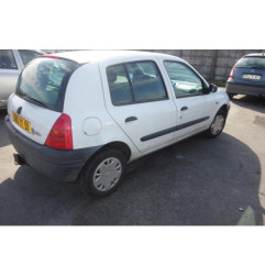 Pare choc arriere RENAULT CLIO 2