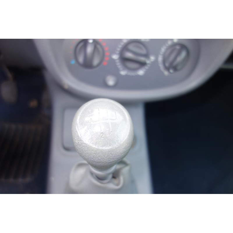 Pare choc arriere RENAULT CLIO 2 Photo n°10