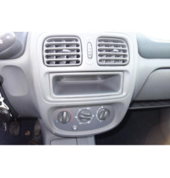 Pare choc arriere RENAULT CLIO 2