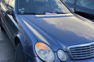 Autoradio d'origine MERCEDES CLASSE E 211