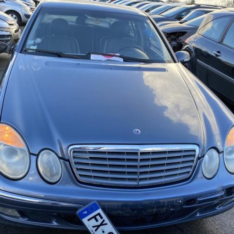 Autoradio d'origine MERCEDES CLASSE E 211 Photo n°5