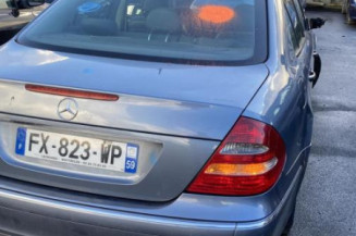 Autoradio d'origine MERCEDES CLASSE E 211