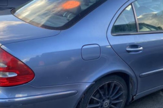 Autoradio d'origine MERCEDES CLASSE E 211