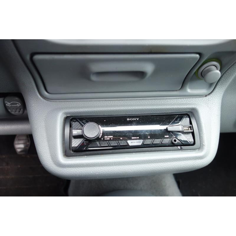 Pare choc arriere RENAULT TWINGO 1 Photo n°14