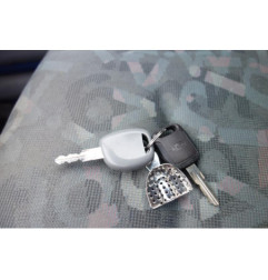 Pare choc arriere RENAULT TWINGO 1