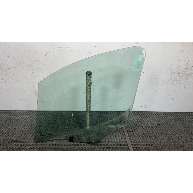 Vitre avant droit PEUGEOT PARTNER 2 Photo n°4