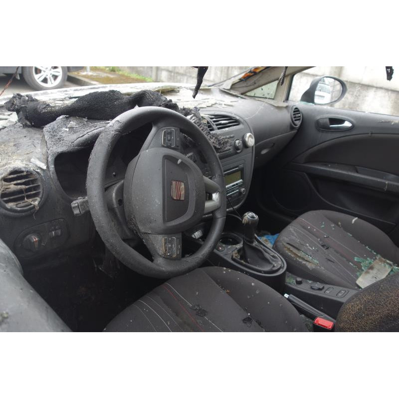 Renfort pare choc arriere (traverse) SEAT LEON 2 Photo n°11