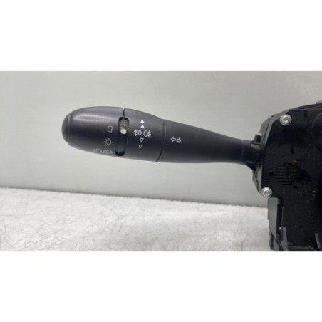 Com (Bloc Contacteur Tournant+Commodo Essuie Glace+Commodo Phare) CITROEN C3 1