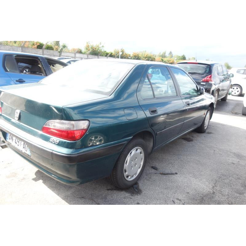 Pare choc arriere PEUGEOT 406 Photo n°5