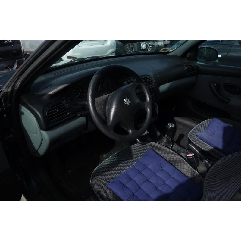 Pare choc arriere PEUGEOT 406 Photo n°7