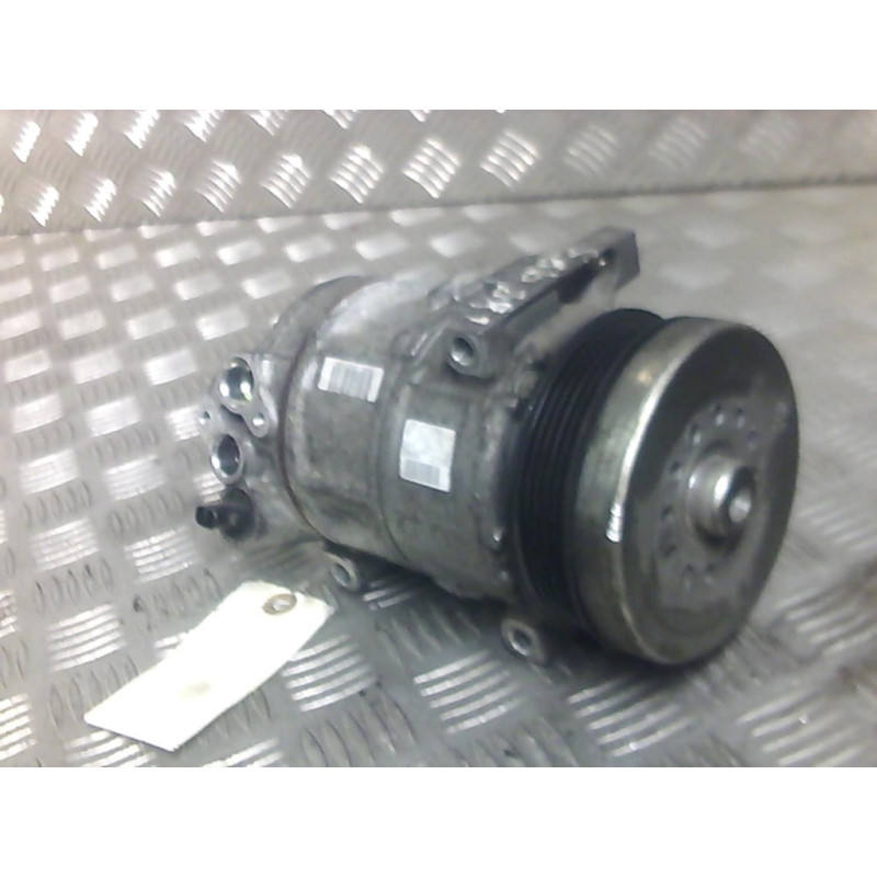 Compresseur clim FIAT GRANDE PUNTO Photo n°12