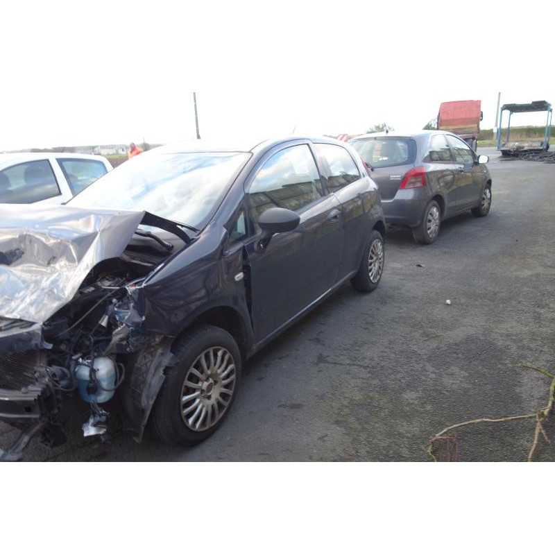 Compresseur clim FIAT GRANDE PUNTO Photo n°19