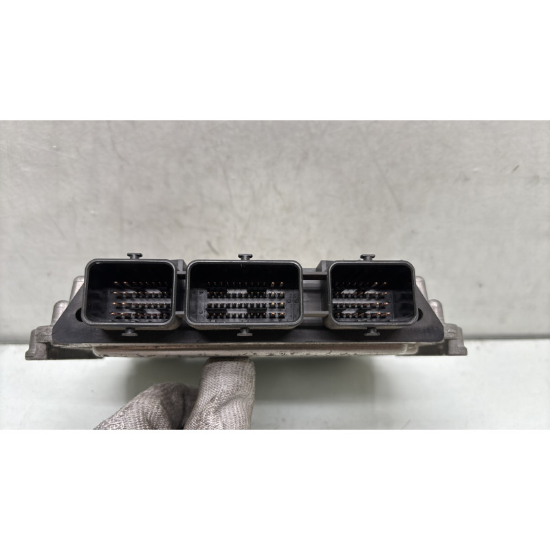 Calculateur moteur CITROEN C5 2 Photo n°3