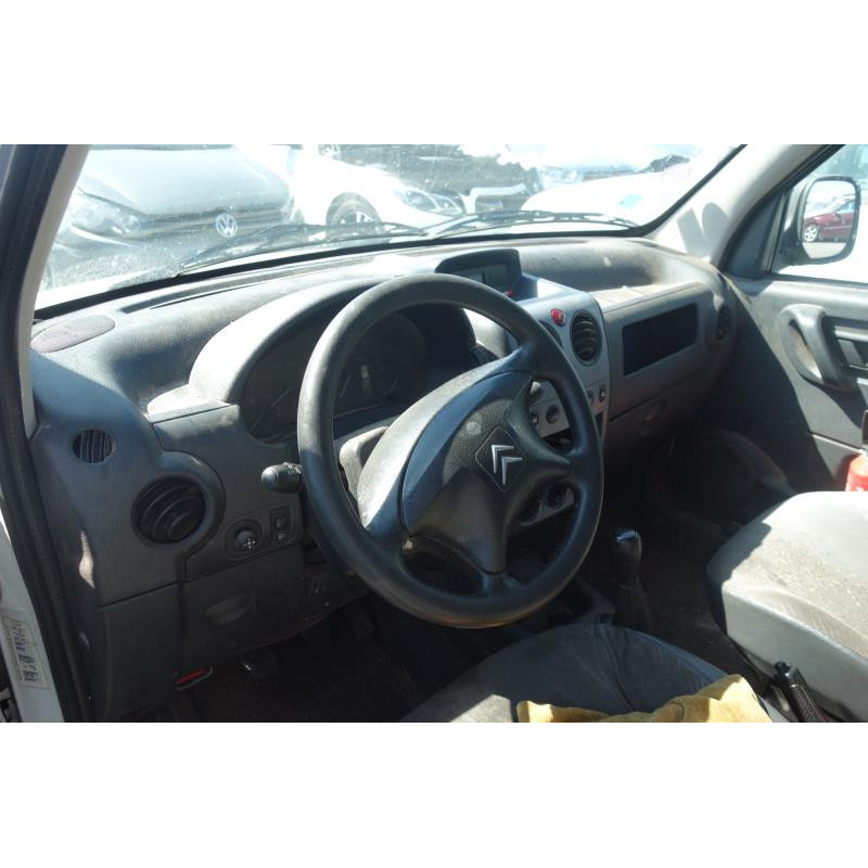Renfort pare choc arriere (traverse) CITROEN BERLINGO 1 Photo n°18