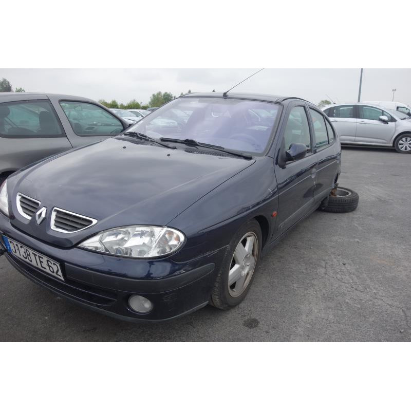 Ceinture avant droit RENAULT MEGANE 1 Photo n°13