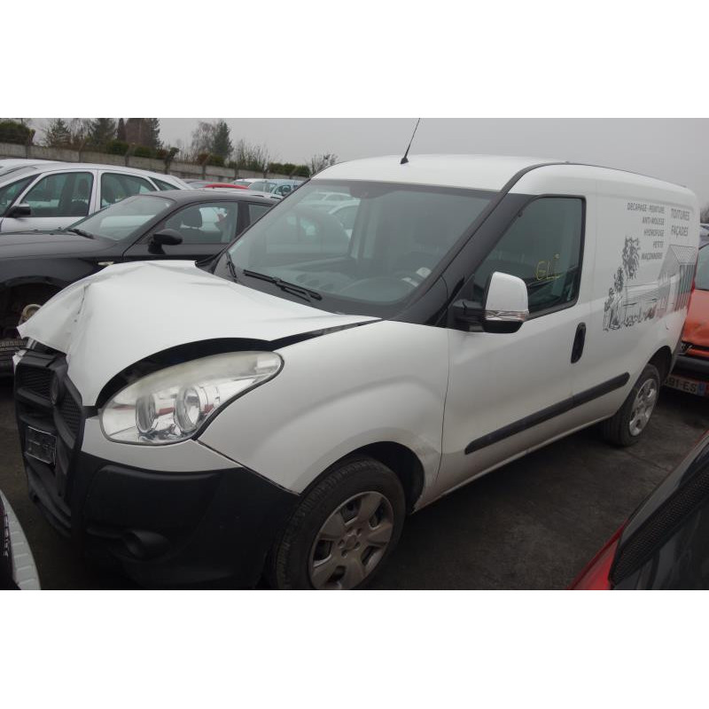 Compresseur clim FIAT DOBLO 2 Photo n°16