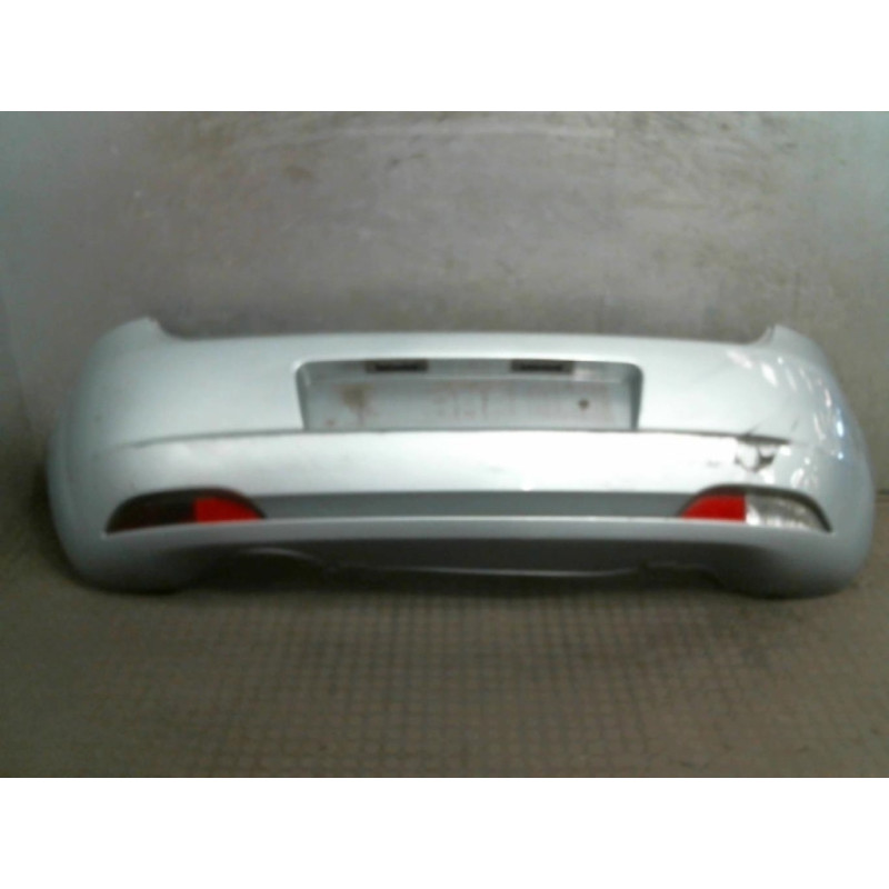 Pare choc arriere FIAT GRANDE PUNTO Photo n°8