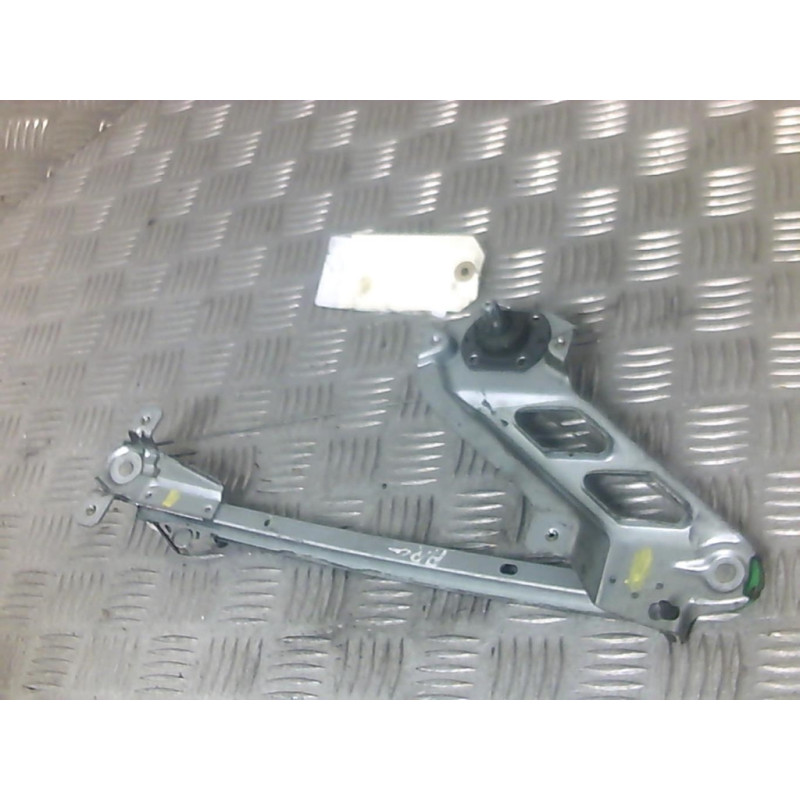 Leve vitre mecanique arriere gauche OPEL CORSA B Photo n°9