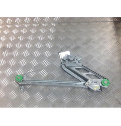 Leve vitre mecanique arriere droit OPEL CORSA B