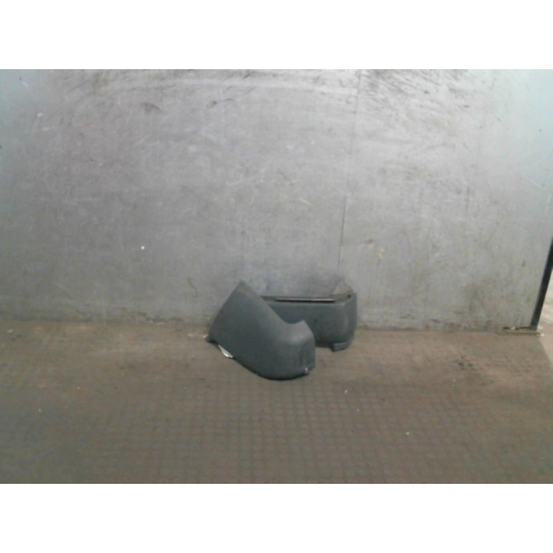 Crosse arriere droit FORD COURRIER 4 Photo n°9