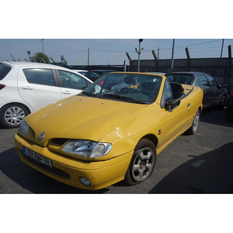 Ceinture avant droit RENAULT MEGANE 1 Photo n°14