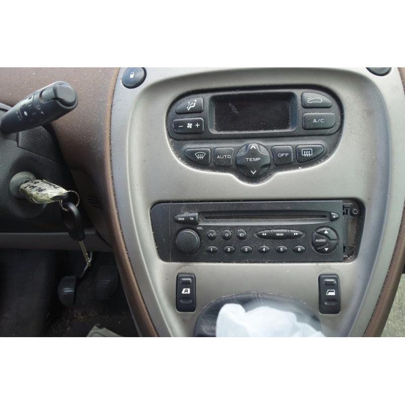 Traverse superieure CITROEN XSARA PICASSO Photo n°13