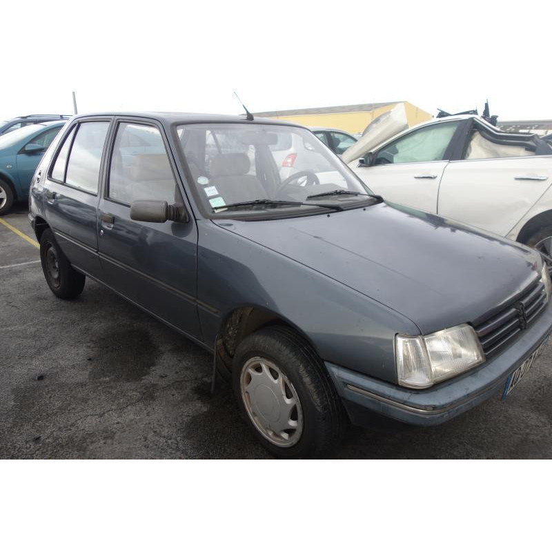 Traverse superieure PEUGEOT 205 Photo n°12