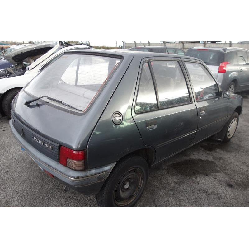 Traverse superieure PEUGEOT 205 Photo n°13