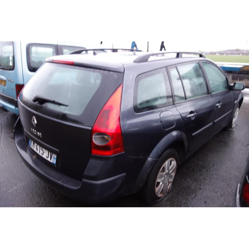 Pare choc arriere RENAULT MEGANE 2 Photo n°17