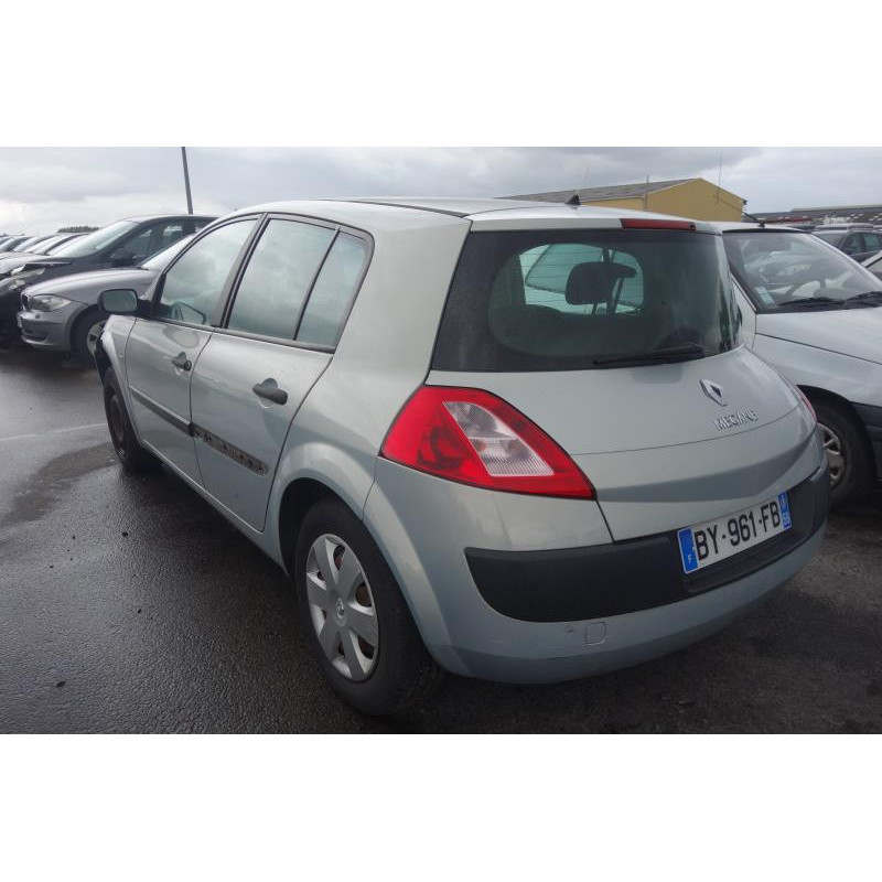 Pare choc arriere RENAULT MEGANE 2 Photo n°25