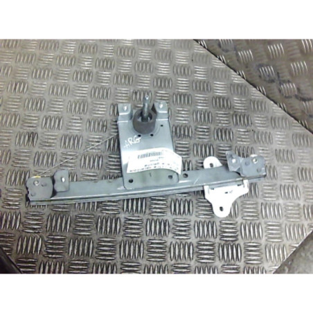 Leve vitre mecanique arriere gauche RENAULT CLIO 4 Photo n°9