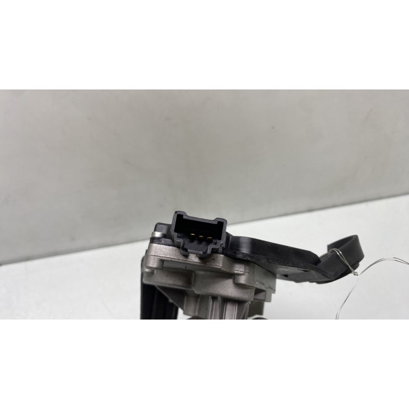 Moteur essuie glace arriere RENAULT KOLEOS 1 Photo n°3