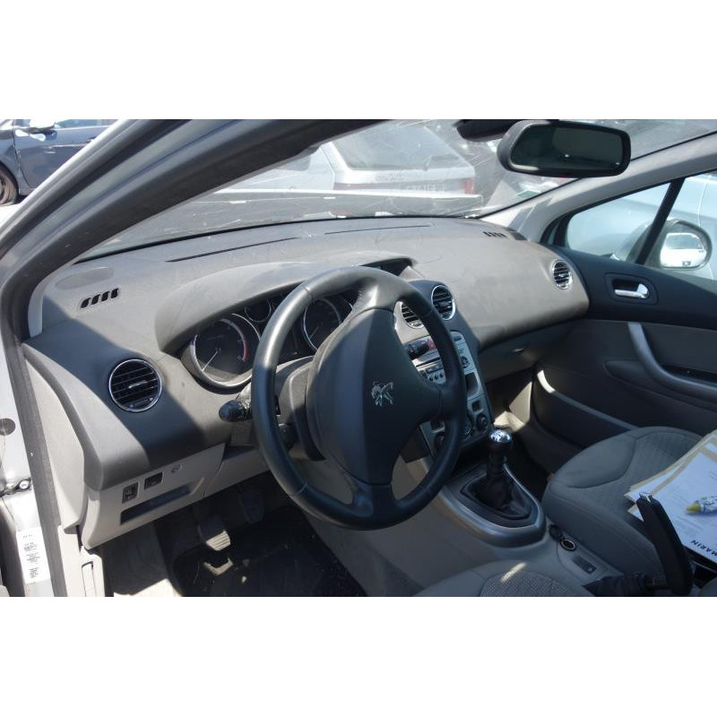 Pretensionneur de ceinture avant gauche PEUGEOT 308 1 SW Photo n°19