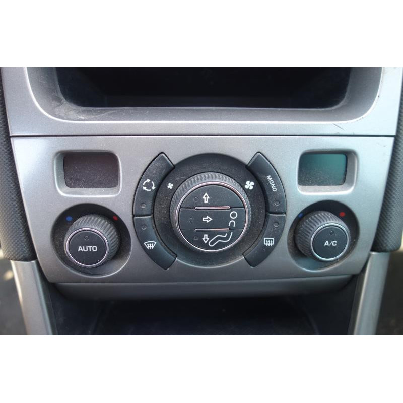 Pretensionneur de ceinture avant gauche PEUGEOT 308 1 SW Photo n°20