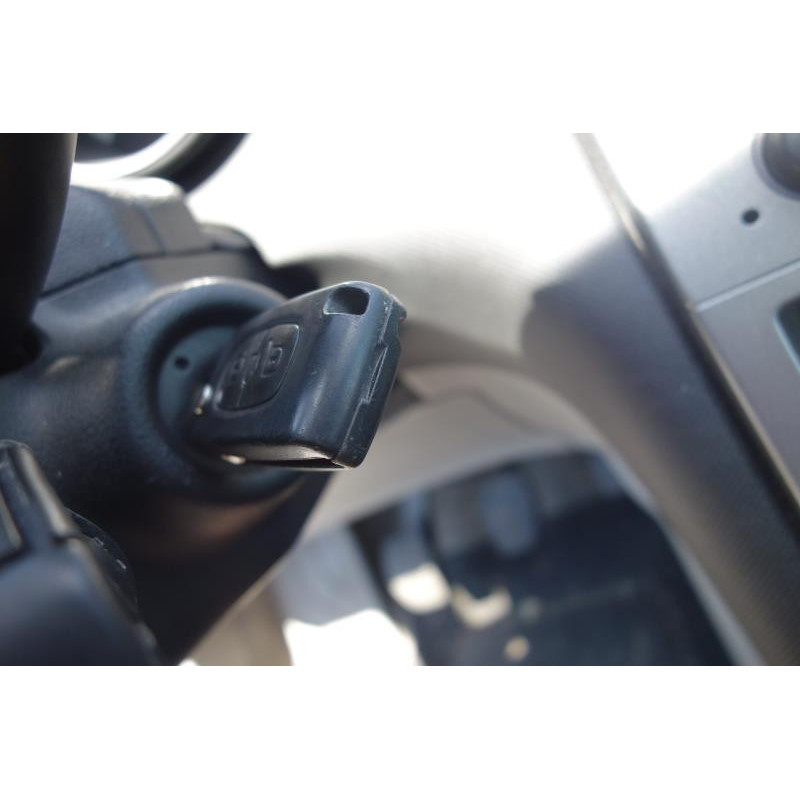 Pretensionneur de ceinture avant gauche PEUGEOT 308 1 SW Photo n°23