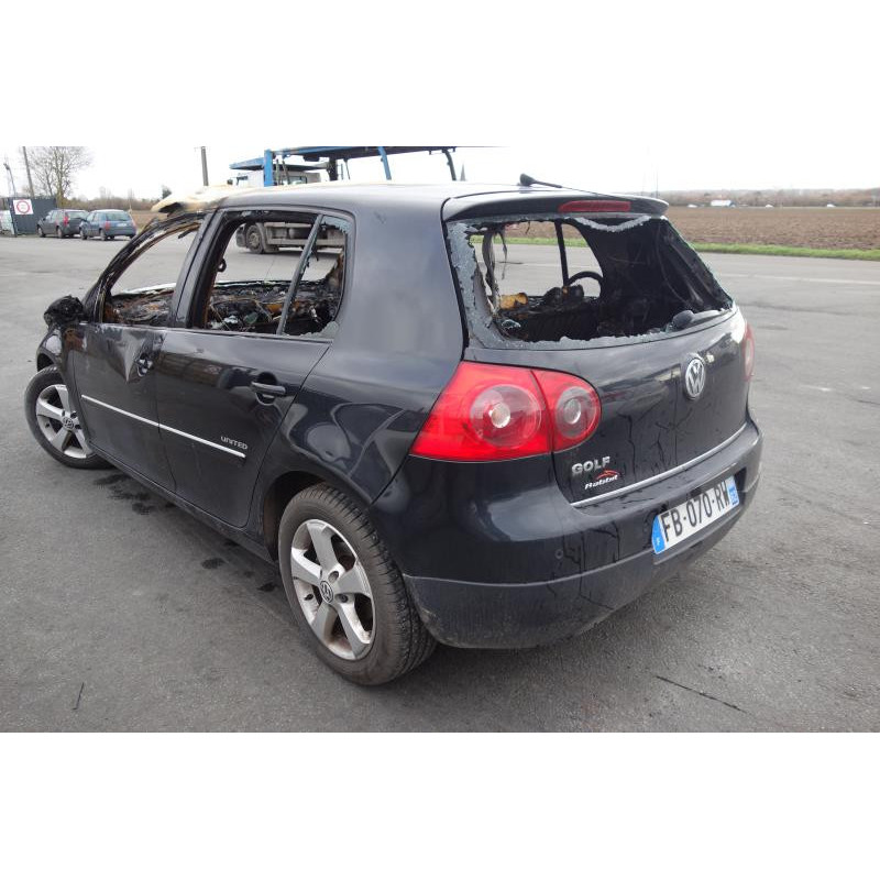 Pare choc arriere VOLKSWAGEN GOLF 5 Photo n°19