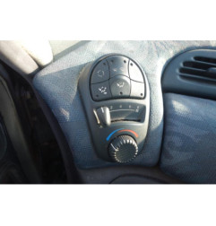 Interrupteur de leve vitre avant gauche RENAULT GRAND ESPACE 3