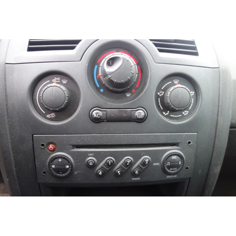 Pretensionneur de ceinture arriere gauche RENAULT MEGANE 2 Photo n°19