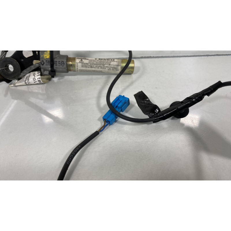 Pretensionneur de ceinture avant droit RENAULT SAFRANE Photo n°2