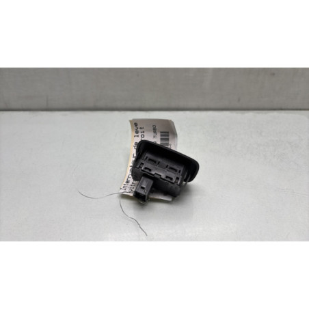 Interrupteur de leve vitre arriere droit CITROEN C5 2